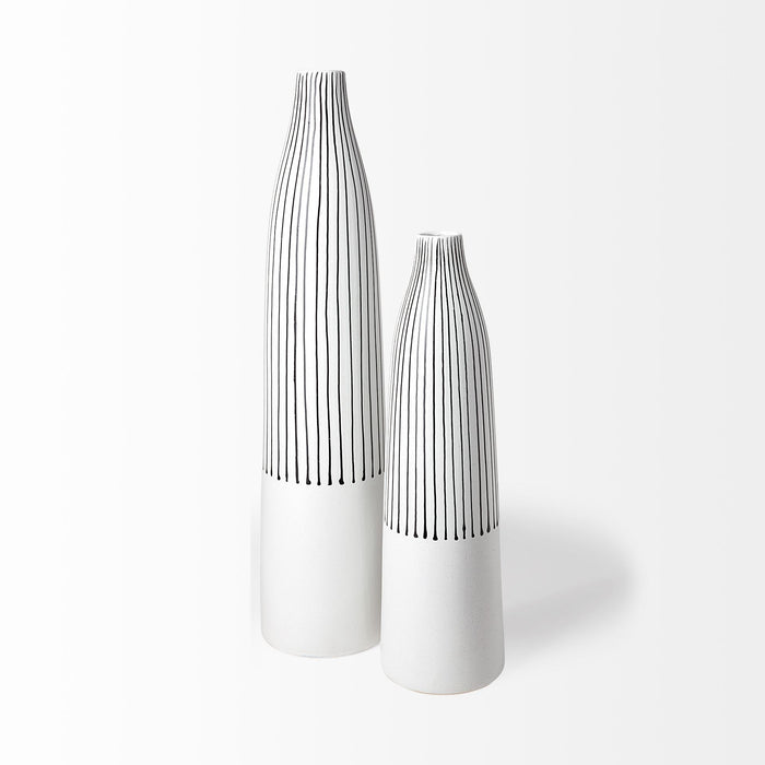 18" Black And White Abstract Cylinder Ceramic Table Vase