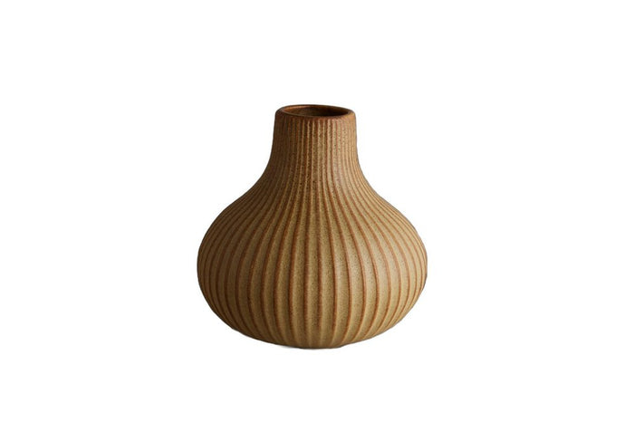 6" Sand Ribbed Ceramic Tapered Table Vase