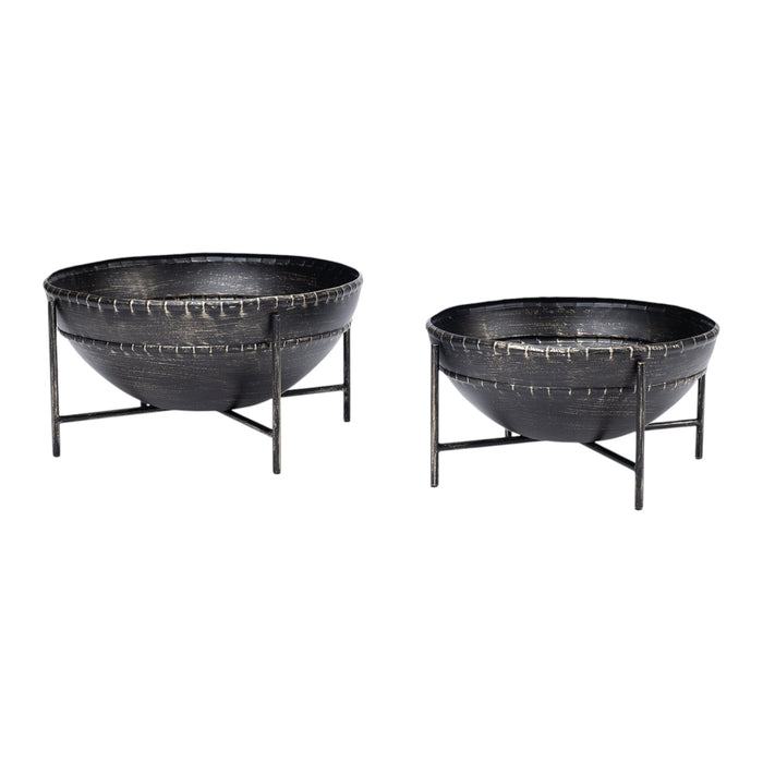 Set of Two Black Metal Decorative Bowl